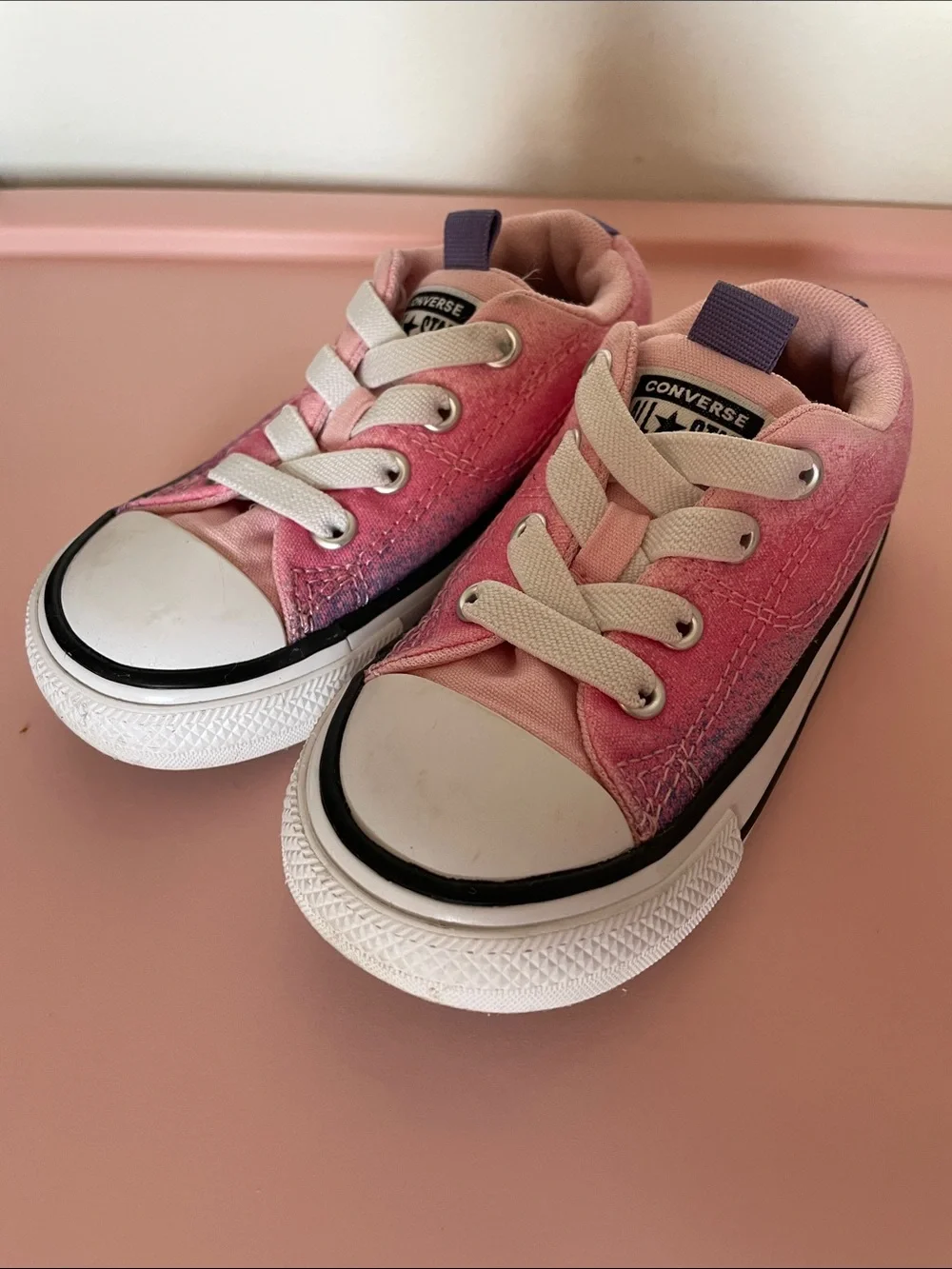 Converse low sneakers